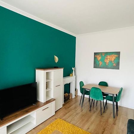 Si Apartments Oradea Bagian luar foto